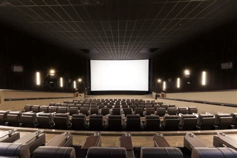 cines valladolid vallsur|Cartelera Cine Cine Yelmo Vallsur (Valladolid)